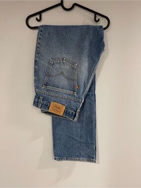 Orange tab Levis